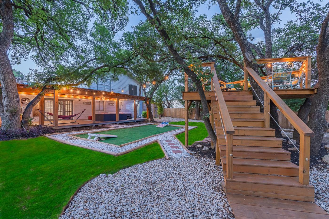 Luxurious Home With Hot Tub & Tree Deck By 6Flags Σαν Αντόνιο Εξωτερικό φωτογραφία