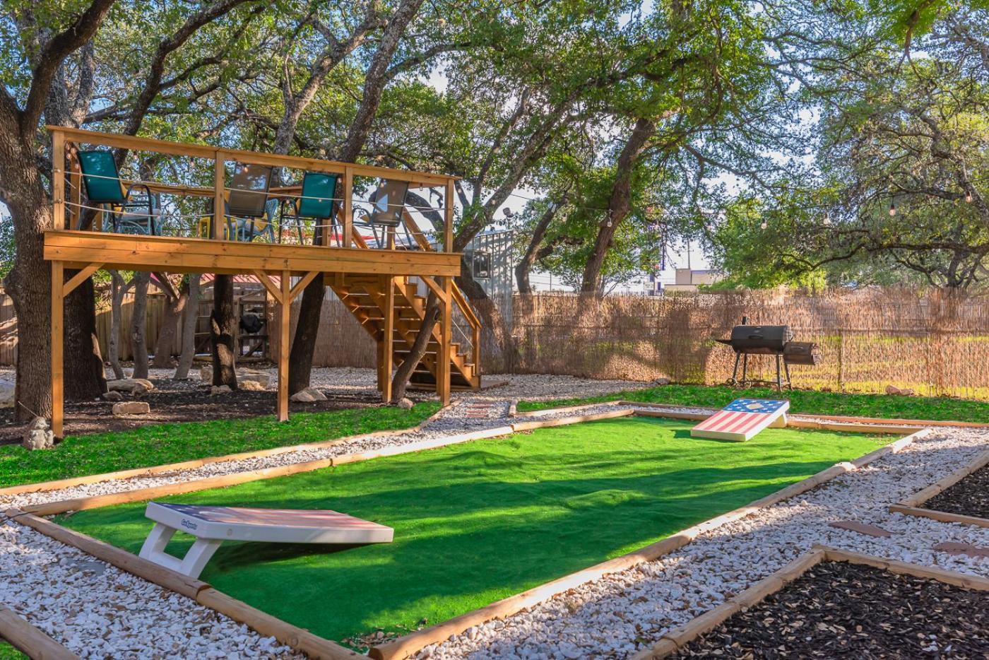 Luxurious Home With Hot Tub & Tree Deck By 6Flags Σαν Αντόνιο Εξωτερικό φωτογραφία